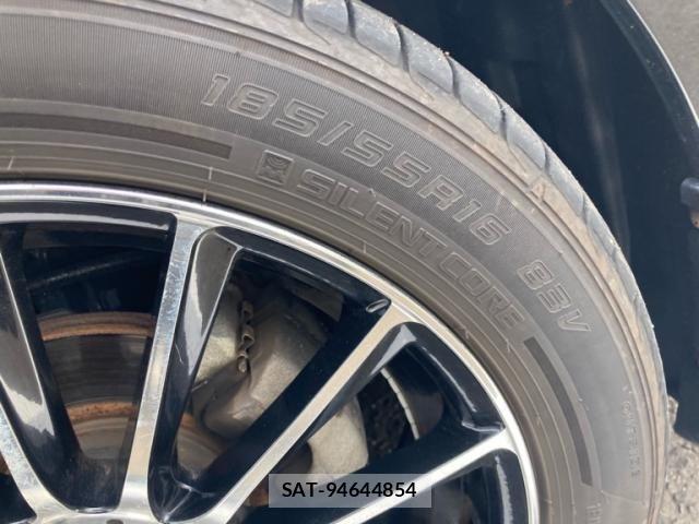 Suzuki SPLASH 2009-08 8563629-13