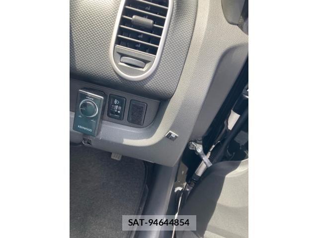 Suzuki SPLASH 2009-08 8563629-8