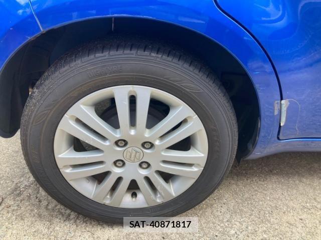 Suzuki SPLASH 2011-08 8563627-17