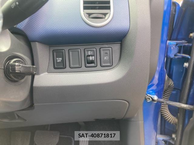 Suzuki SPLASH 2011-08 8563627-7