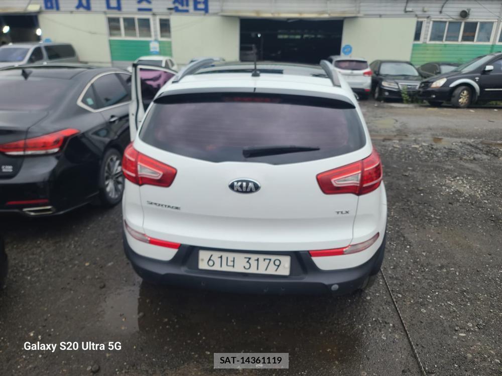 Kia SPORTAGE 2013 1329318-3