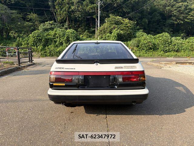 Toyota SPRINTER TRUENO 1987-03 7981102-9