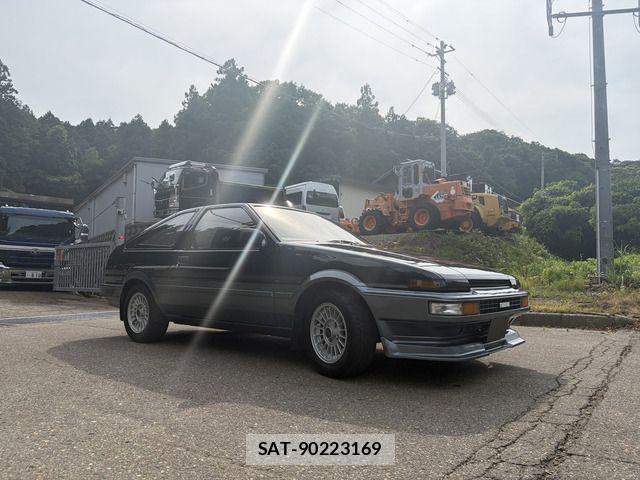 Toyota SPRINTER TRUENO 1985-10 8075692-5