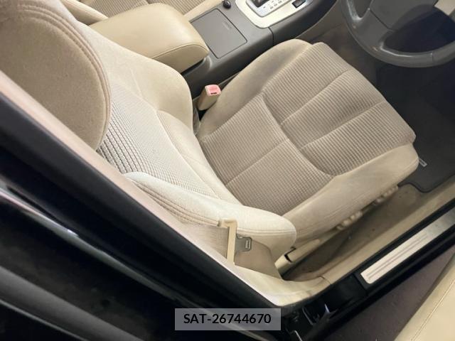 Nissan STAGEA 2004-08 8563628-9