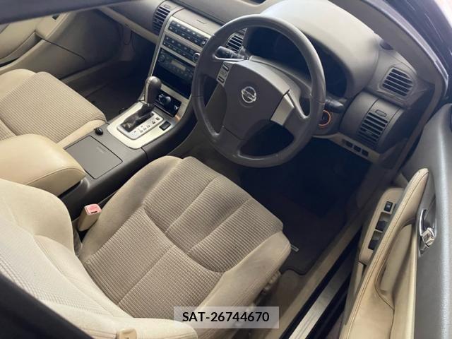 Nissan STAGEA 2004-08 8563628-8