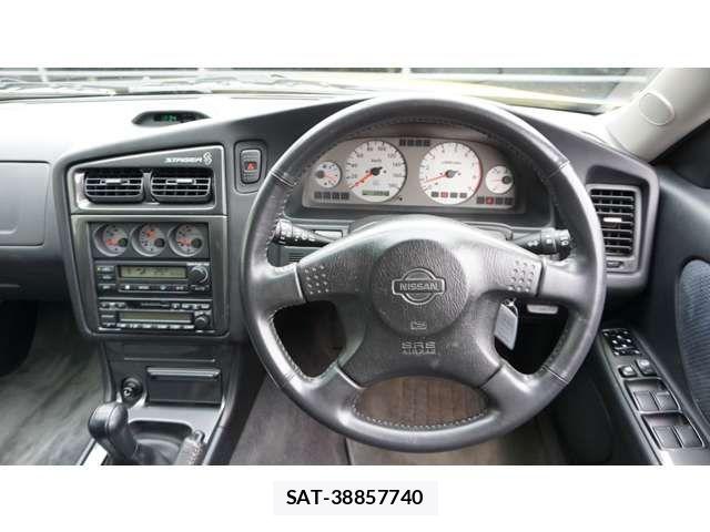 Nissan STAGEA 2000-11 8146756-19