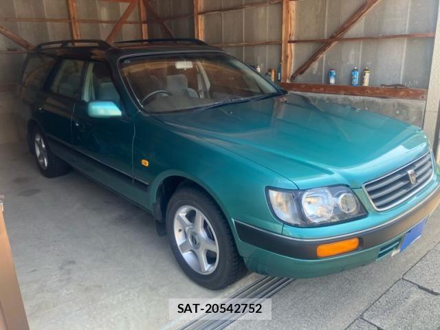 Nissan STAGEA 1997-03 8368961-2