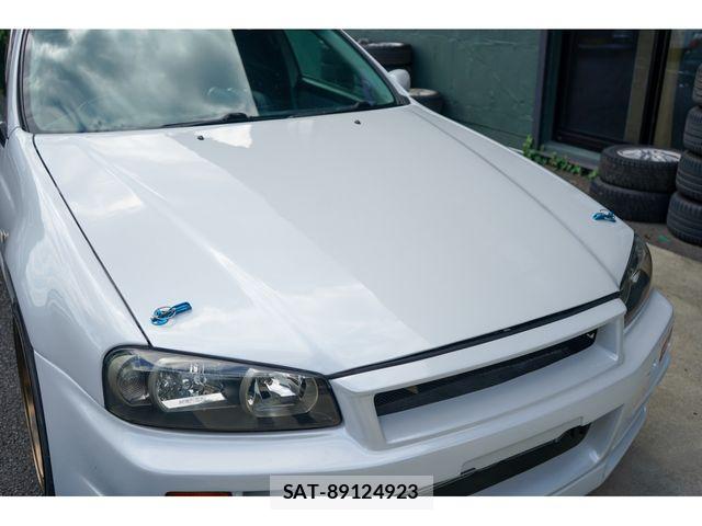 Nissan STAGEA 1998-01 8882300-1