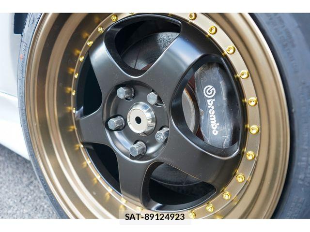 Nissan STAGEA 1998-01 8882300-4