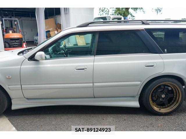 Nissan STAGEA 1998-01 8882300-7