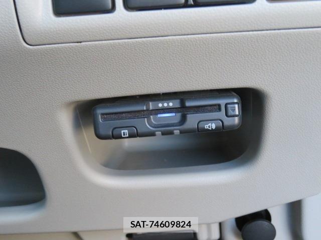 Subaru STELLA 2018-03 626776-10