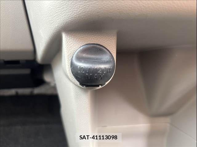 Subaru STELLA 2015-02 1308458-22