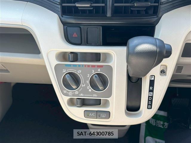 Subaru STELLA 2021-03 1323456-18