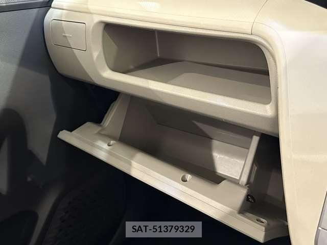 Subaru STELLA 2018-04 6717416-21