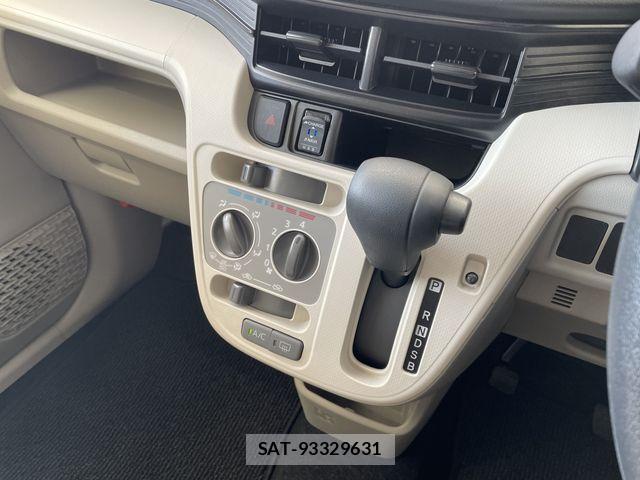 Subaru STELLA 2022-11 7963872-16