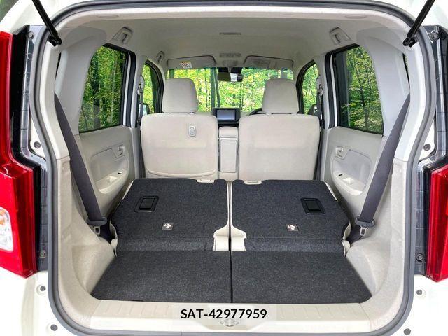 Subaru STELLA 2018-04 8317271-9