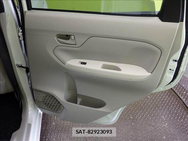 Subaru STELLA 2020-09 8368960-19