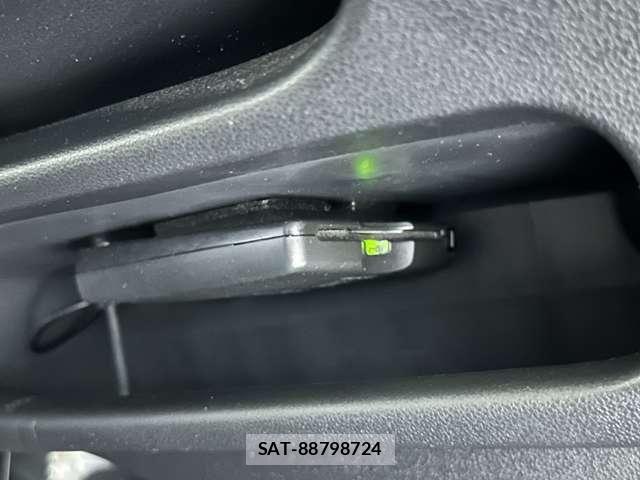 Subaru STELLA 2015-06 8795967-21