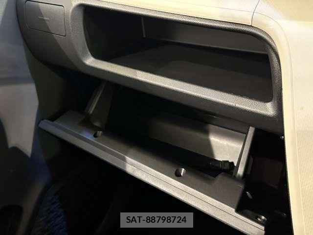 Subaru STELLA 2015-06 8795967-22