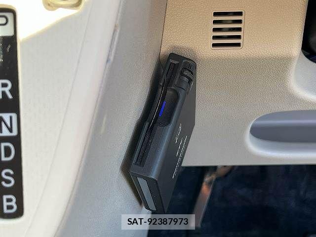 Subaru STELLA 2018-11 8872118-23