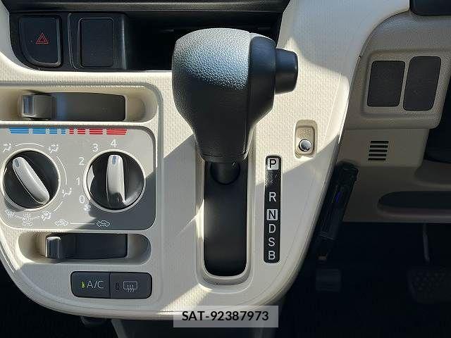 Subaru STELLA 2018-11 8872118-24