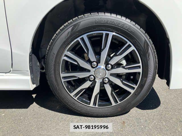 Subaru STELLA 2023-04 1180346-3