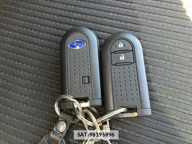 Subaru STELLA 2023-04 1180346-8