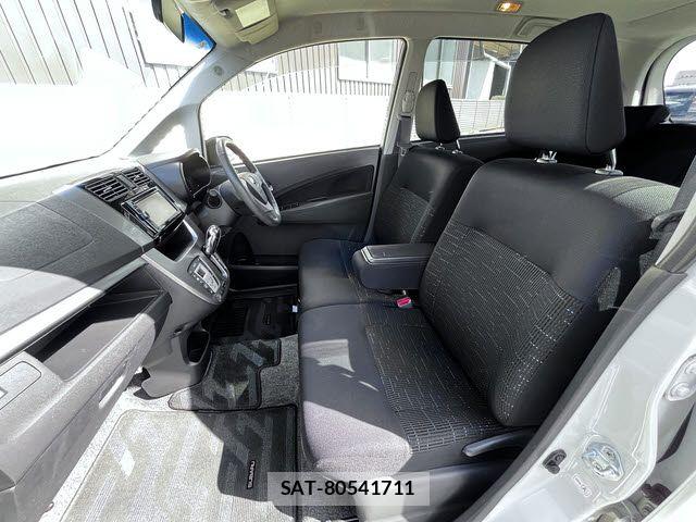 Subaru STELLA 2013-06 6673752-18