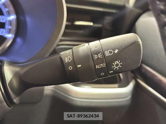 Subaru STELLA 2018-10 7021653-11