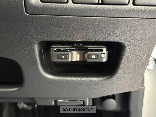 Subaru STELLA 2018-10 7021653-13