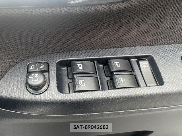 Subaru STELLA 2017-08 7729140-11