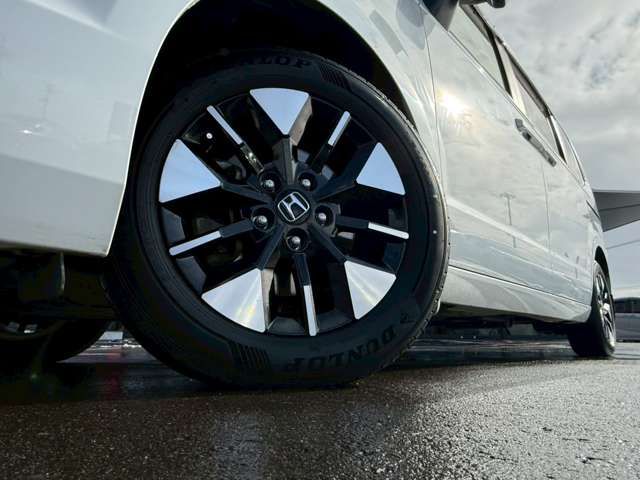 Honda e 2022-07 2318805-13