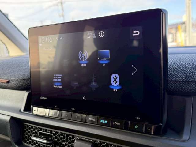 Honda e 2022-07 2318805-2