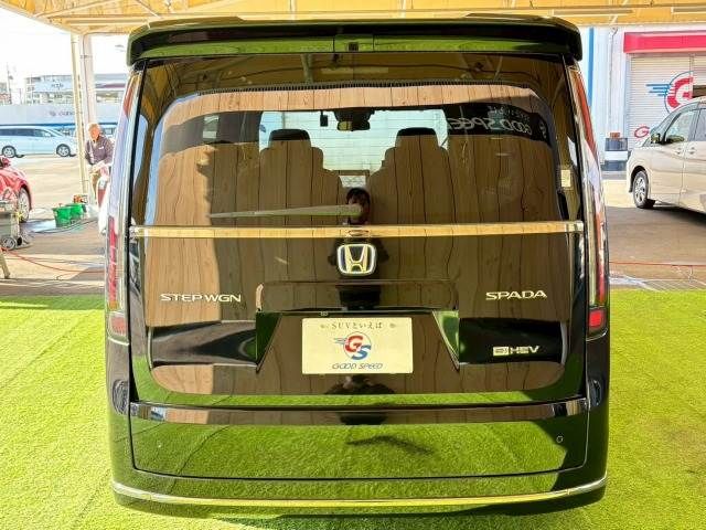 Honda e 2022-12 4140911-18