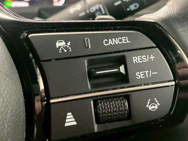 Honda e 2023-07 2216760-9