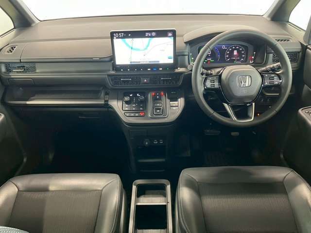 Honda e 2023-07 2216760-12