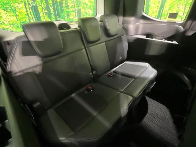 Honda e 2024-04 2677714-9