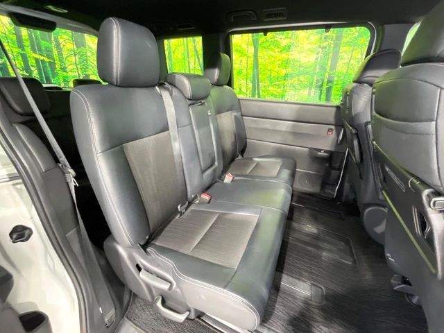 Honda e 2024-04 2677714-8