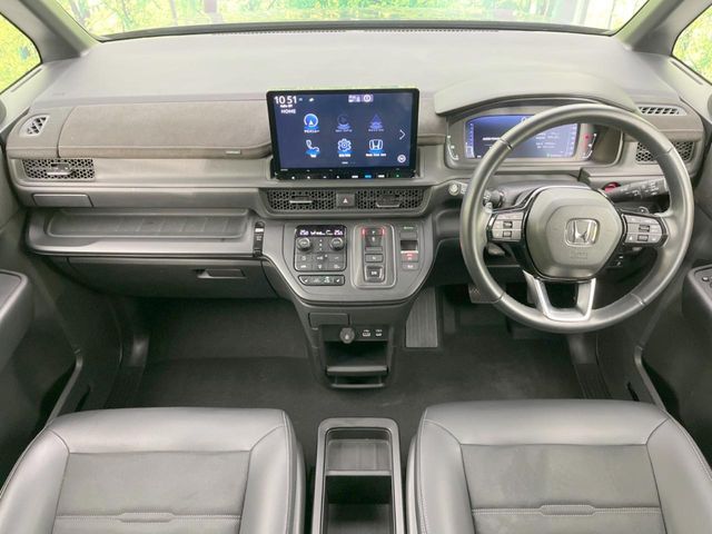 Honda e 2023-09 3684552-1