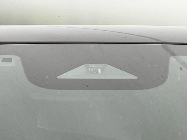 Honda e 2023-09 3684552-5