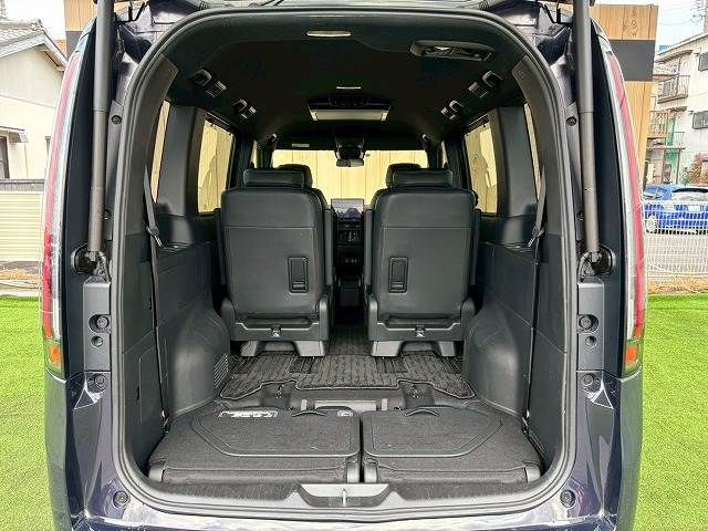 Honda e 2022-12 3910304-14