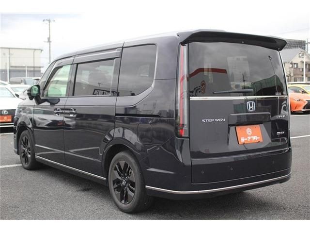 Honda e 2022-08 3910312-22