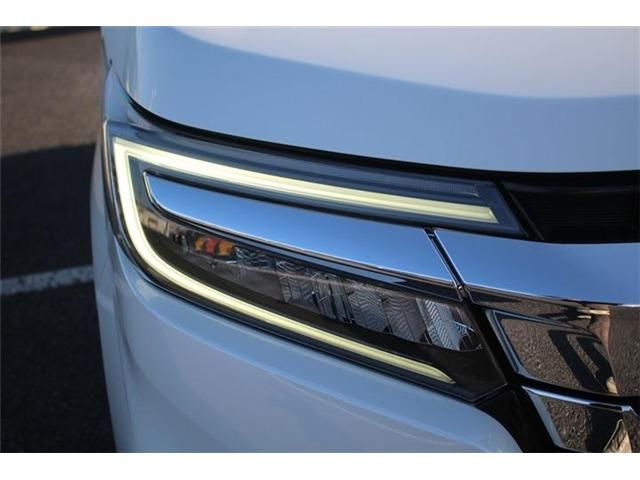 Honda e 2021-09 4243766-12