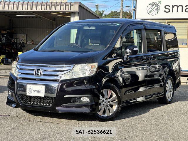 Honda e 2009-11 1367093-1