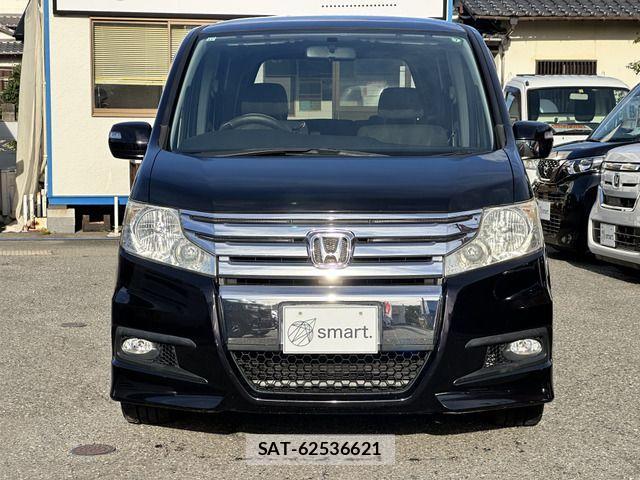 Honda e 2009-11 1367093-2