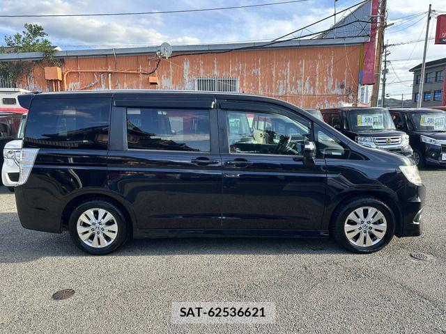 Honda e 2009-11 1367093-5