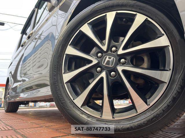 Honda e 2014-03 1415049-14