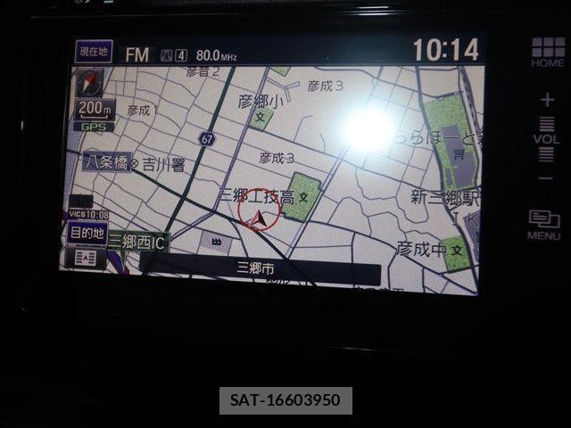 Honda e 2015-08 2831430-15