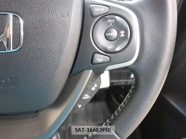Honda e 2015-08 2831430-21