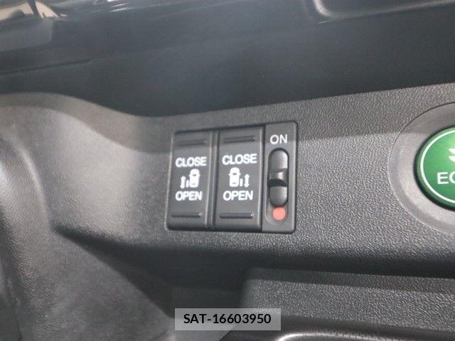 Honda e 2015-08 2831430-22
